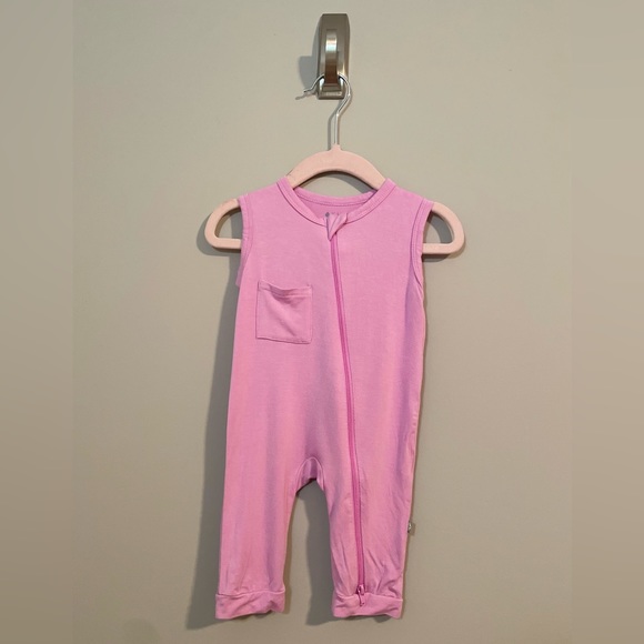 Kyte baby 3-6m sleeveless romper - BUBBLEGUM - Picture 1 of 3